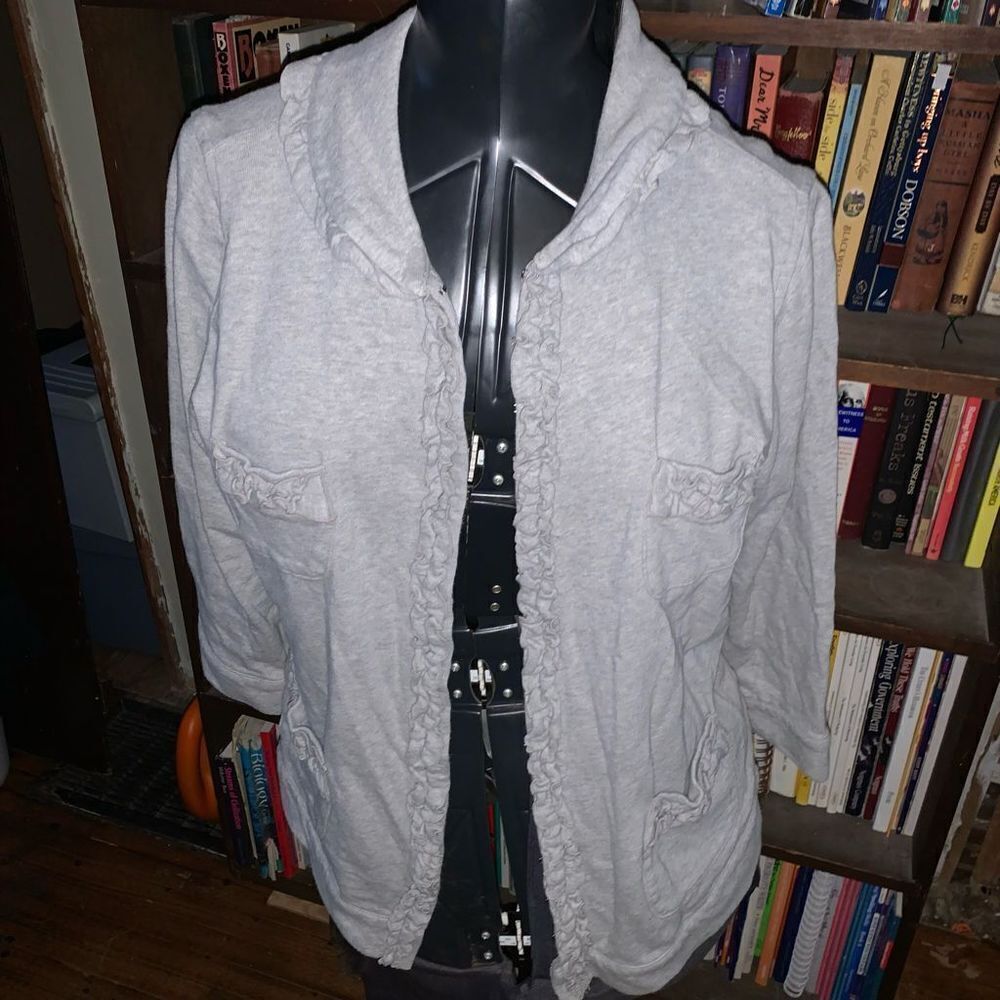 Lane Bryant gray knit ruffled 14/16 3/4 sleeve romantic cardigan